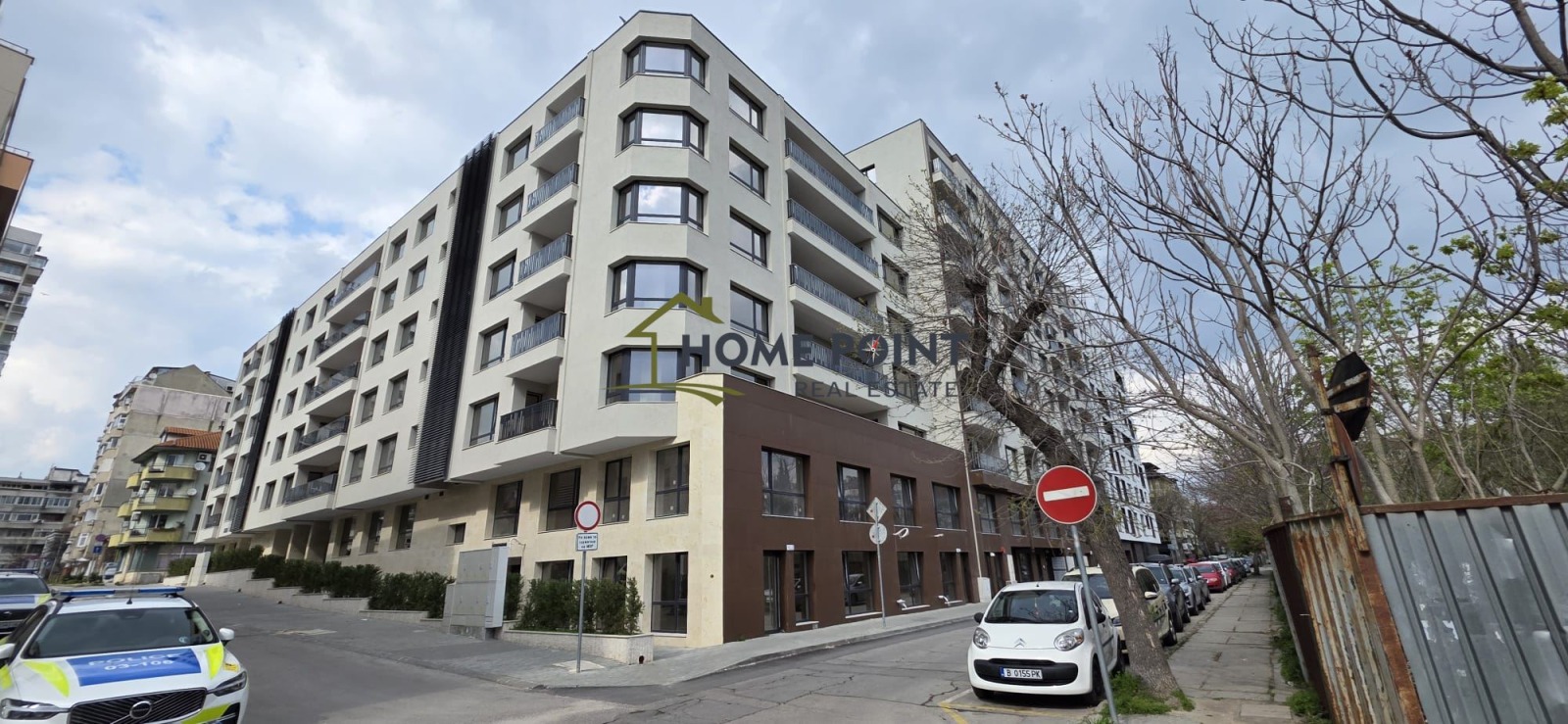 Продава 3-СТАЕН, гр. Варна, Център, снимка 2 - Апартаменти - 54714484
