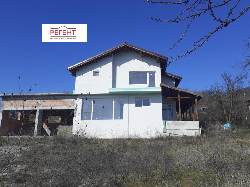 Продава КЪЩА в област Габрово, гр. Севлиево - 256 кв.м / 320 000 € » 625 865.60 лв., РЕГЕНТ