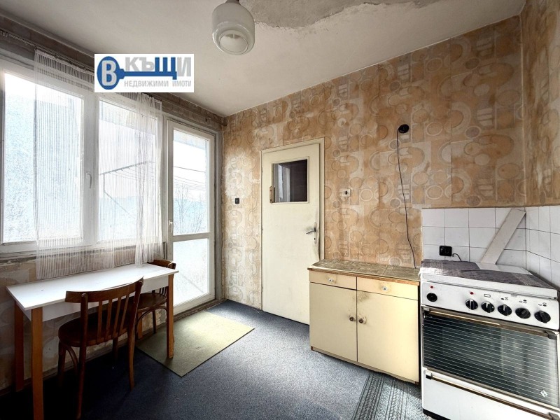 Продава 2-СТАЕН, гр. Велико Търново, Център, снимка 5 - Апартаменти - 53018038