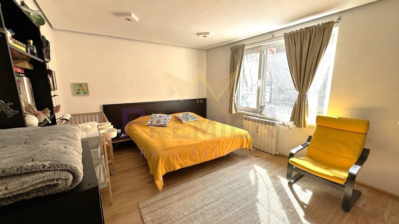 Продава  3-стаен, град София, Красно село •  290 000 EUR • ID 55886563 — holmes.bg - [1] 