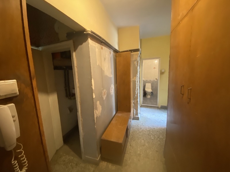 Na prodej  2 ložnice Sofia , Centar , 89 m2 | 88920598 - obraz [4]