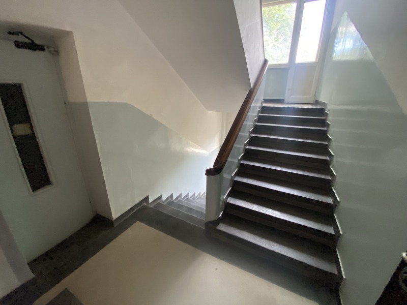 Na prodej  2 ložnice Sofia , Centar , 89 m2 | 88920598 - obraz [11]