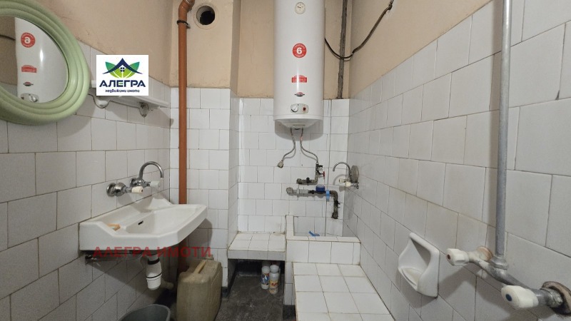 Продава 3-СТАЕН, гр. Пазарджик, Център, снимка 6 - Апартаменти - 52692901