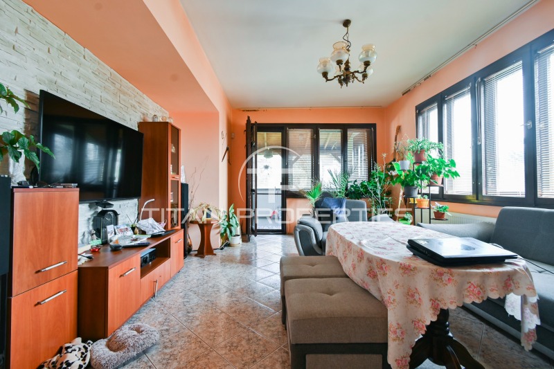 Satılık  Ev bölge Sofia , Kostinbrod , 314 metrekare | 37027921 - görüntü [2]
