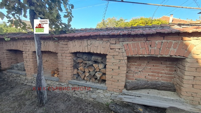 Продава КЪЩА, с. Иганово, област Пловдив, снимка 6 - Къщи - 52078444