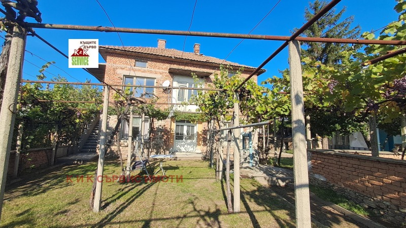 Продава КЪЩА, с. Иганово, област Пловдив, снимка 2 - Къщи - 52078444