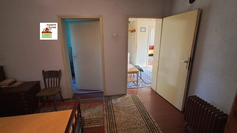 Продава КЪЩА, с. Иганово, област Пловдив, снимка 11 - Къщи - 52078444