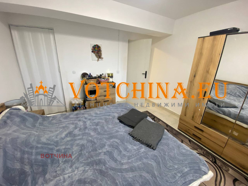 Продава КЪЩА, с. Безводица, област Добрич, снимка 13 - Къщи - 52647725