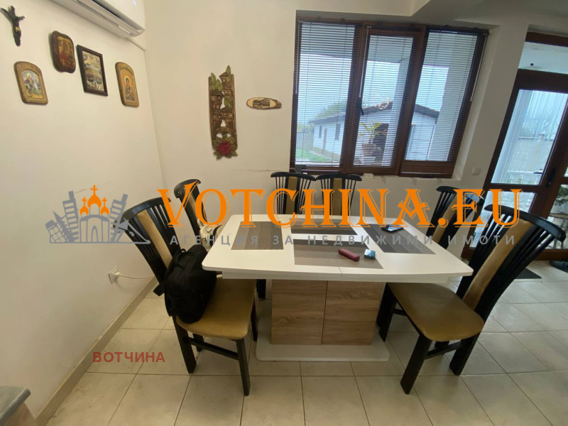 Продава КЪЩА, с. Безводица, област Добрич, снимка 5 - Къщи - 52647725