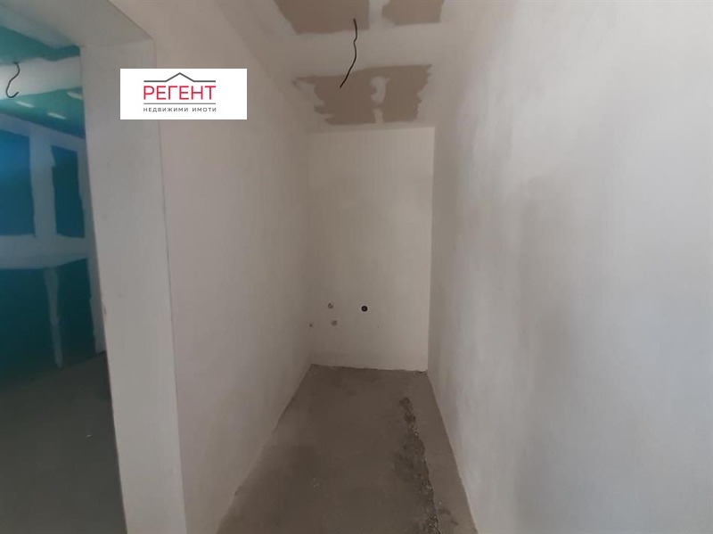 Продава КЪЩА, гр. Севлиево, област Габрово, снимка 11 - Къщи - 53463553