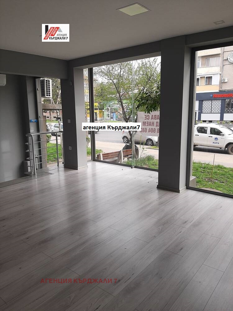 Na prodej  Prodejna Kardžali , Centar , 40 m2 | 19600567 - obraz [2]