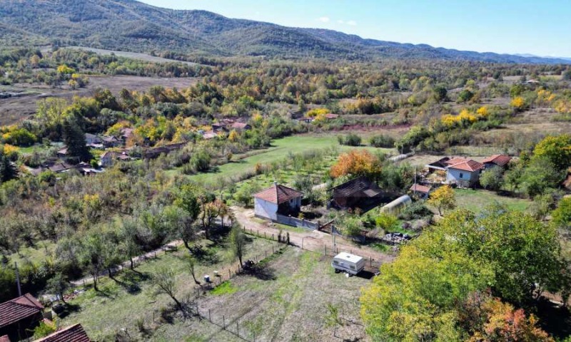 Продава ПАРЦЕЛ, с. Голец, област Ловеч, снимка 2 - Парцели - 52128980