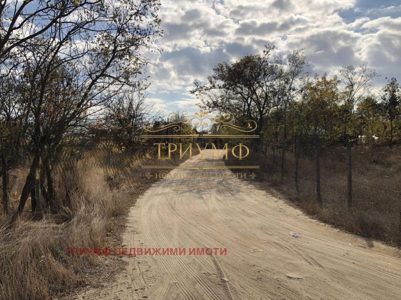 Продава ПАРЦЕЛ, гр. Варна, м-т Боровец - север, снимка 2 - Парцели - 53149800