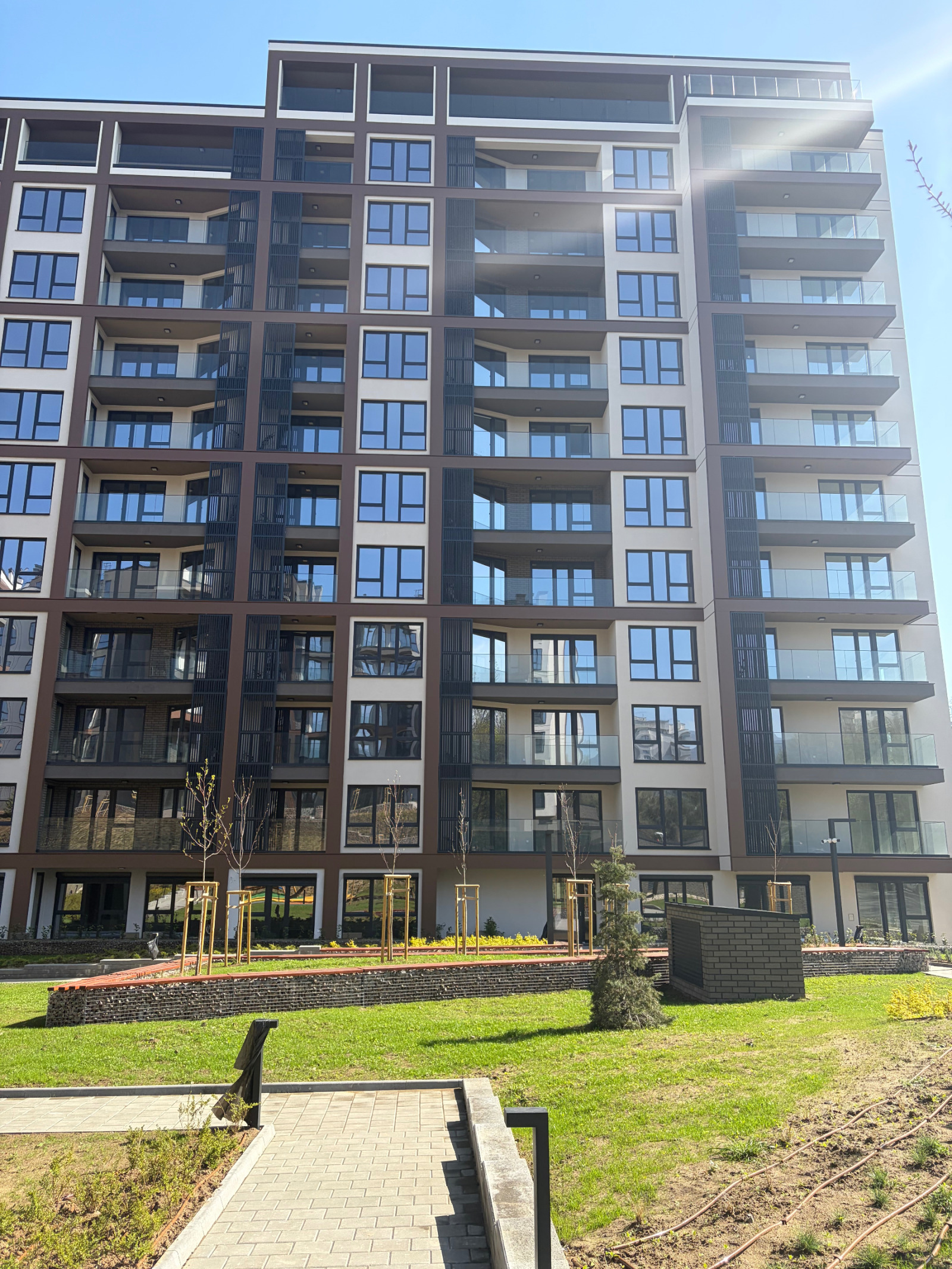 Продава 2-СТАЕН, гр. София, Лагера, снимка 2 - Апартаменти - 54385247
