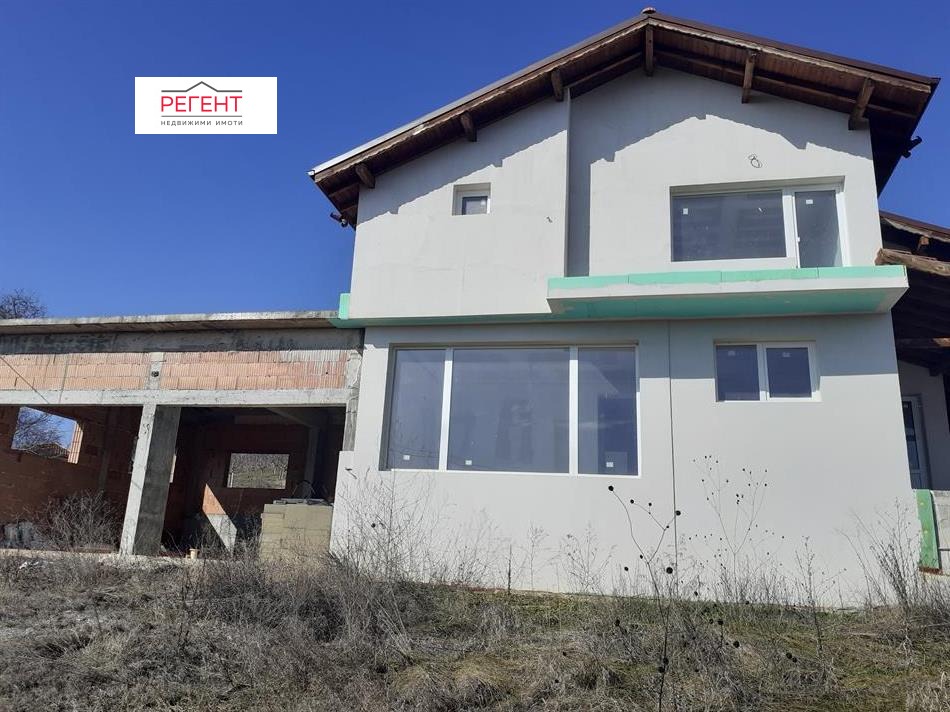 Продава КЪЩА, гр. Севлиево, област Габрово, снимка 2 - Къщи - 53463553
