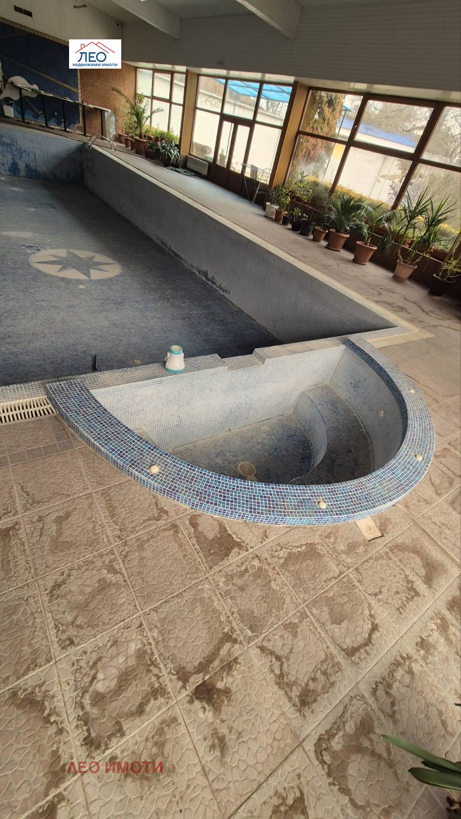 Продава ХОТЕЛ, гр. Севлиево, област Габрово, снимка 12 - Хотели - 53825089