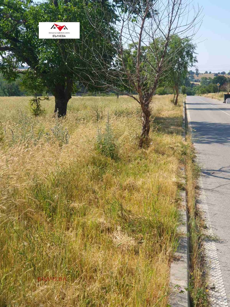 Продава ЗЕМЕДЕЛСКА ЗЕМЯ в област Пловдив, гр. Хисаря - 1831 дка / 96 000 € » 187 759.68 лв., ВЪЛЧЕВА
