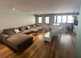 1 quarto Zimno kino Trakiia, Varna