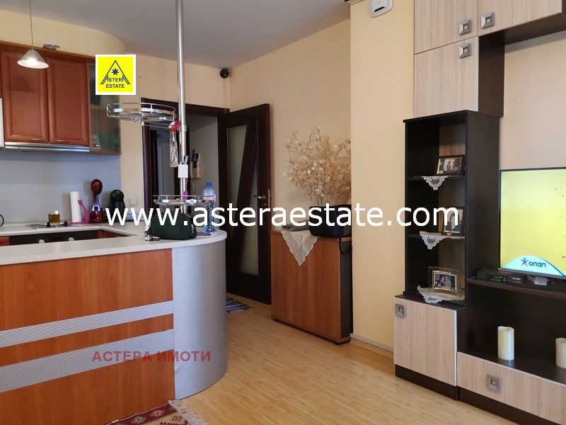 Продава 3-СТАЕН, гр. Благоевград, Освобождение, снимка 15 - Апартаменти - 55061818