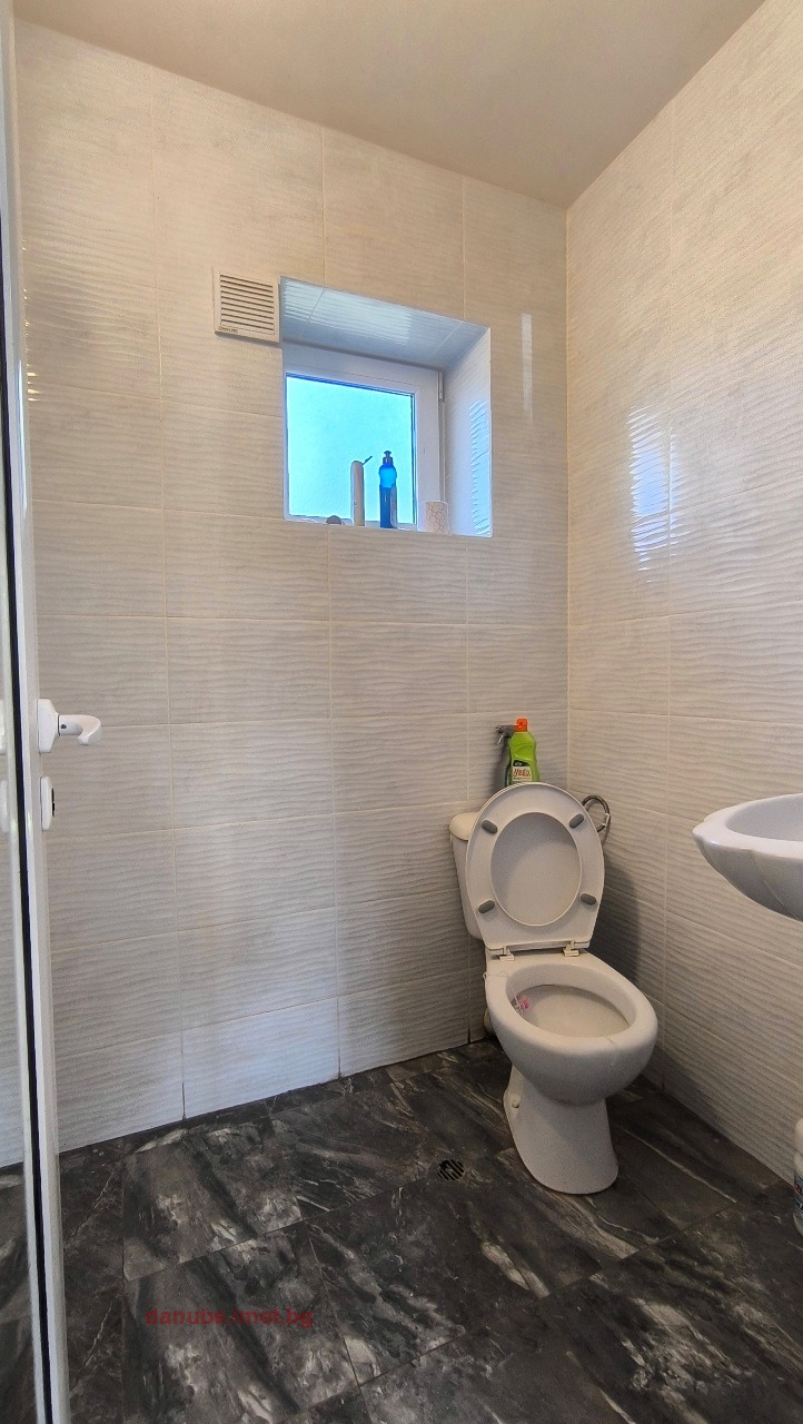 Продава КЪЩА, с. Костанденец, област Разград, снимка 10 - Къщи - 56131685
