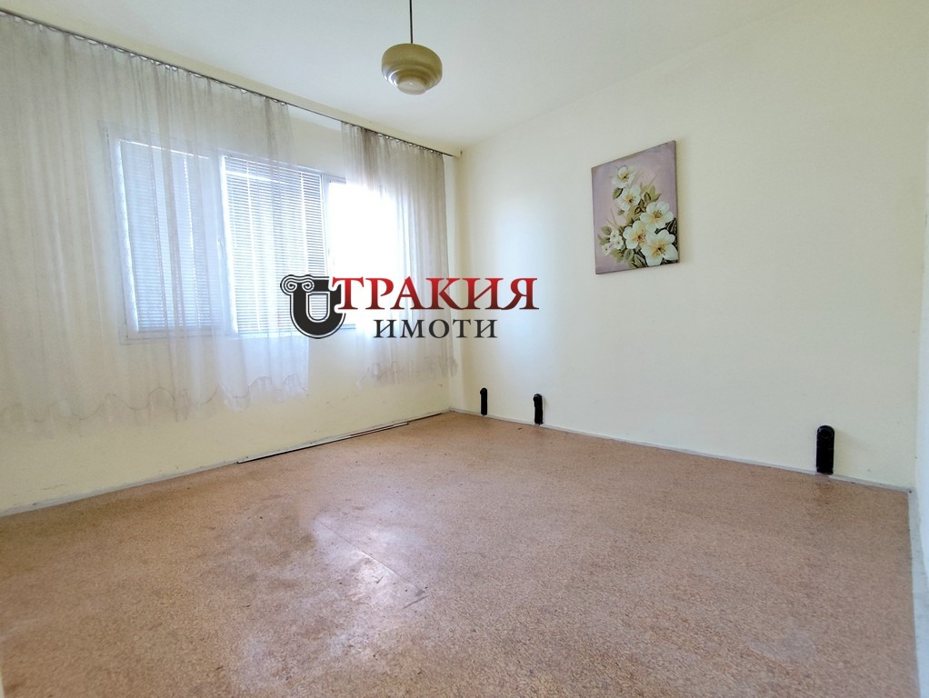 Продава МНОГОСТАЕН, гр. Стара Загора, Център, снимка 4 - Апартаменти - 56475150