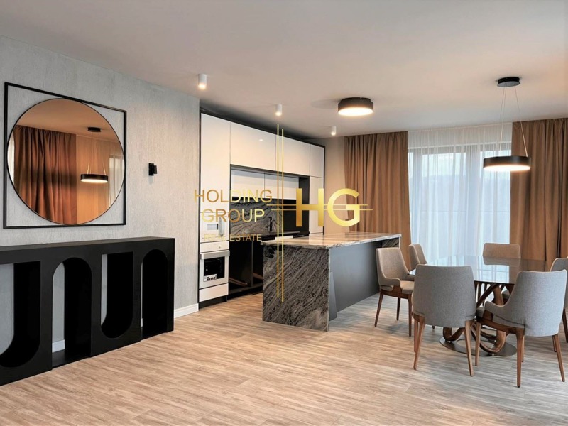 Продава 4-СТАЕН в град Варна, к.к. Слънчев ден - 336 кв.м / 963 133 € » 1 883 724.42 лв., ХОЛДИНГ ГРУП