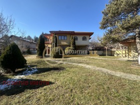 Продажба на имоти в с. Владо Тричков, област София — страница 2 - изображение 13 