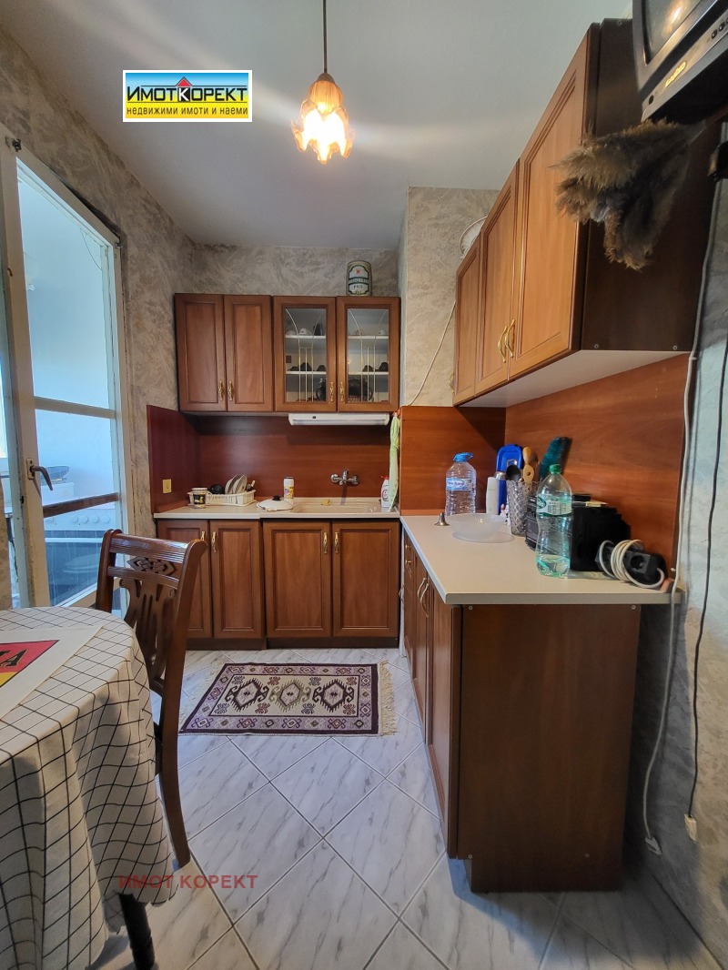 De vânzare  1 dormitor Pazardjic , Iztoc , 67 mp | 84625522 - imagine [2]