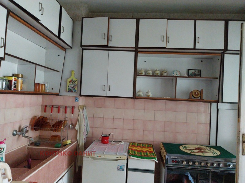 Продаја  2 спаваће собе Русе , Центар , 87 м2 | 67511819 - слика [6]