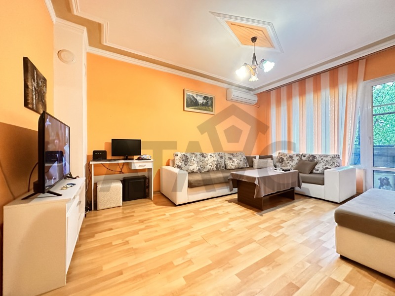 Till salu  2 sovrum Plovdiv , Izgrev , 100 kvm | 66926528