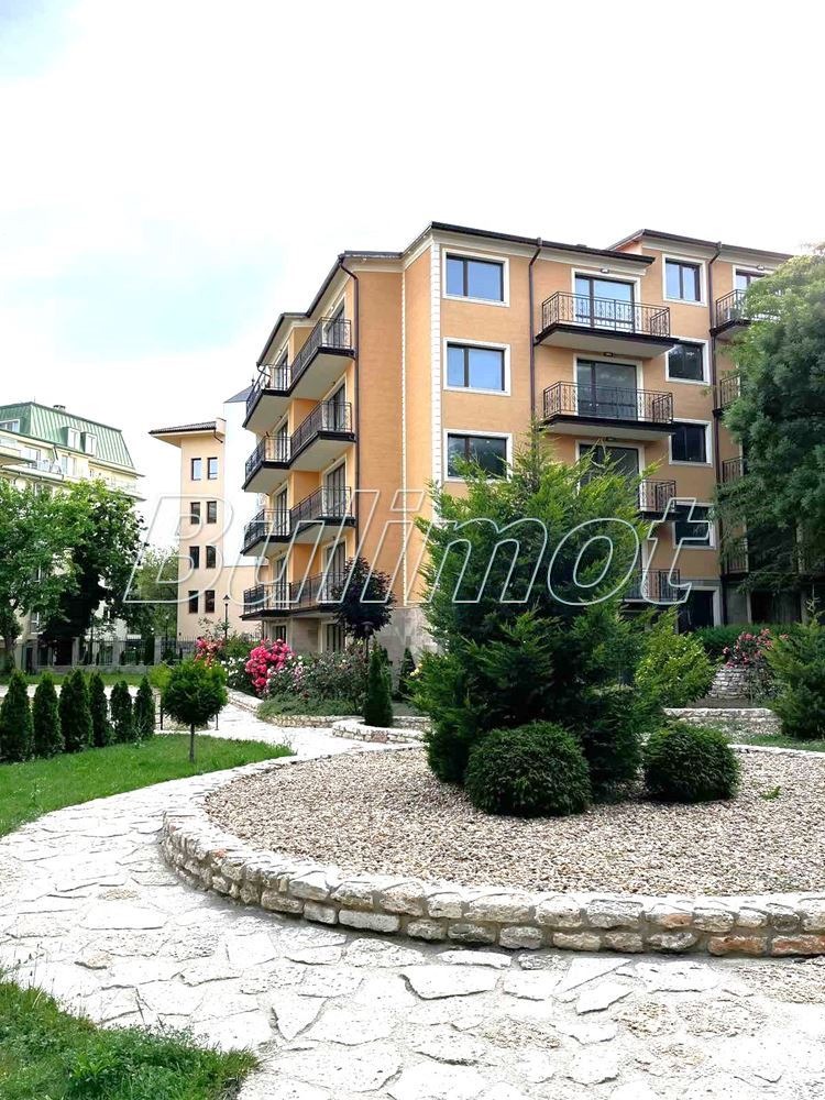 Продава  3-стаен град Варна , к.к. Св.Св. Константин и Елена , 100 кв.м | 38928369