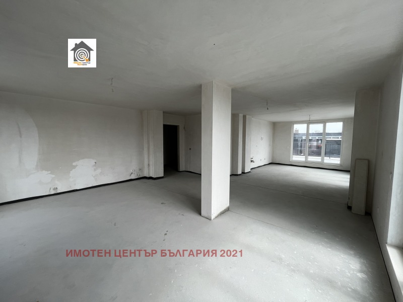 Продаја  3 спаваће собе Софија , Малинова долина , 265 м2 | 61419361