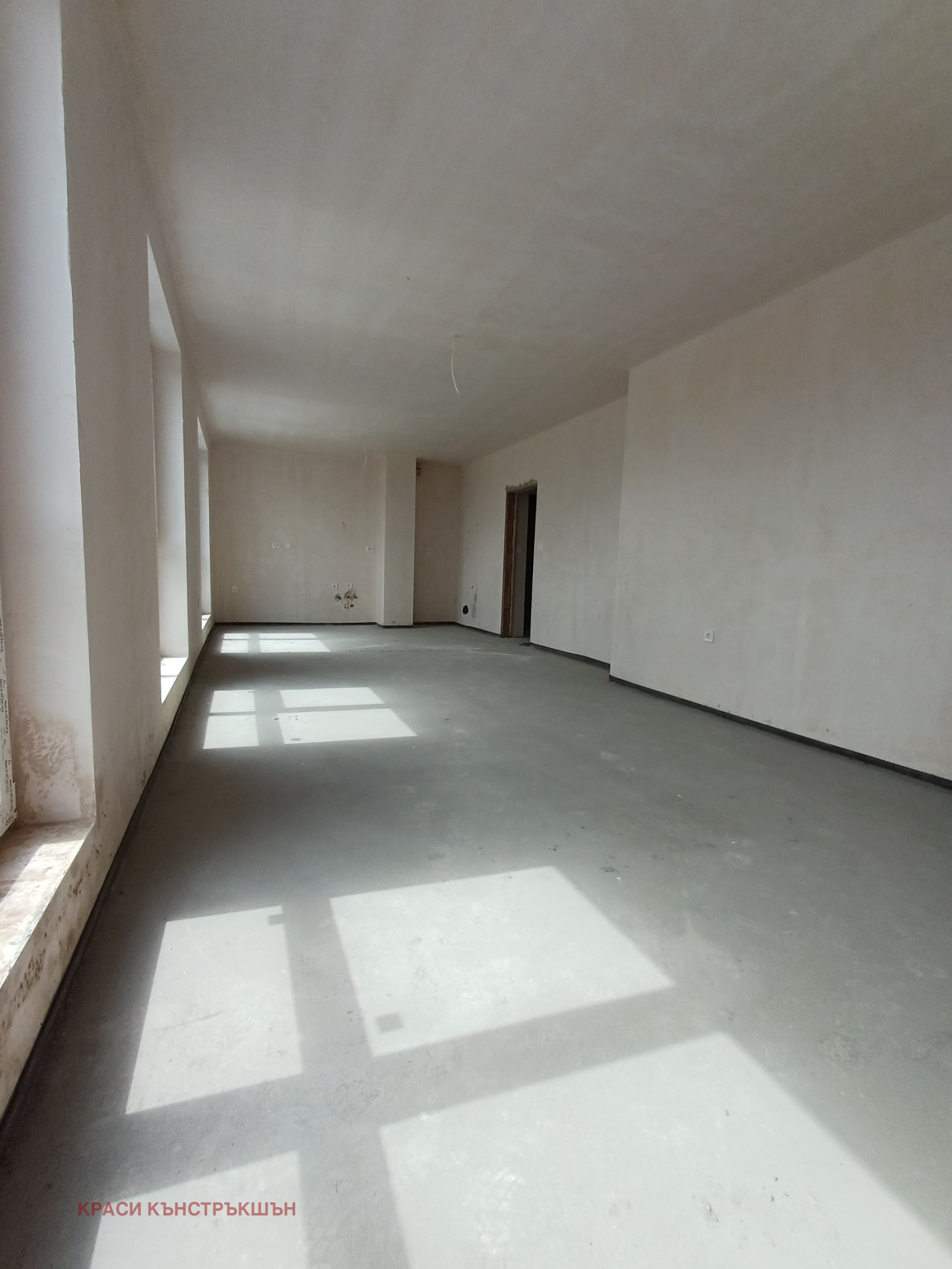 Продава 4-СТАЕН, гр. Велико Търново, Картала, снимка 2 - Апартаменти - 54146739