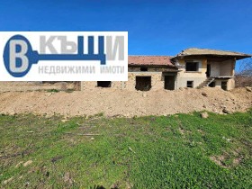 Продажба на имоти в с. Каранци, област Велико Търново - изображение 8 