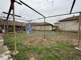 Casa Dguliunitsa, regione Veliko Tarnovo 15