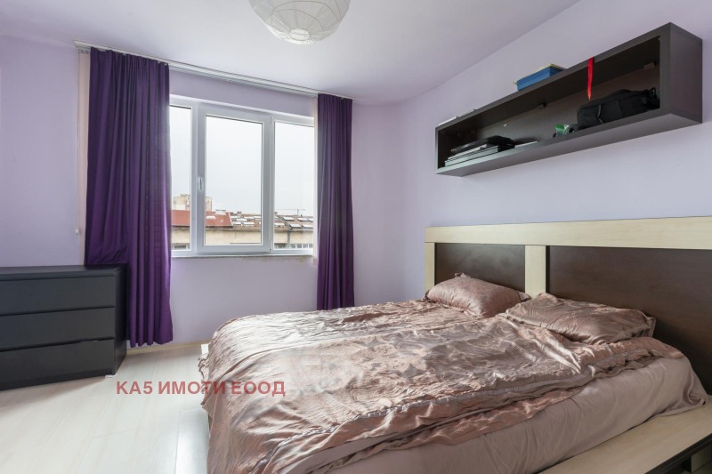 À venda  2 quartos Sofia , Centar , 112 m² | 97952832