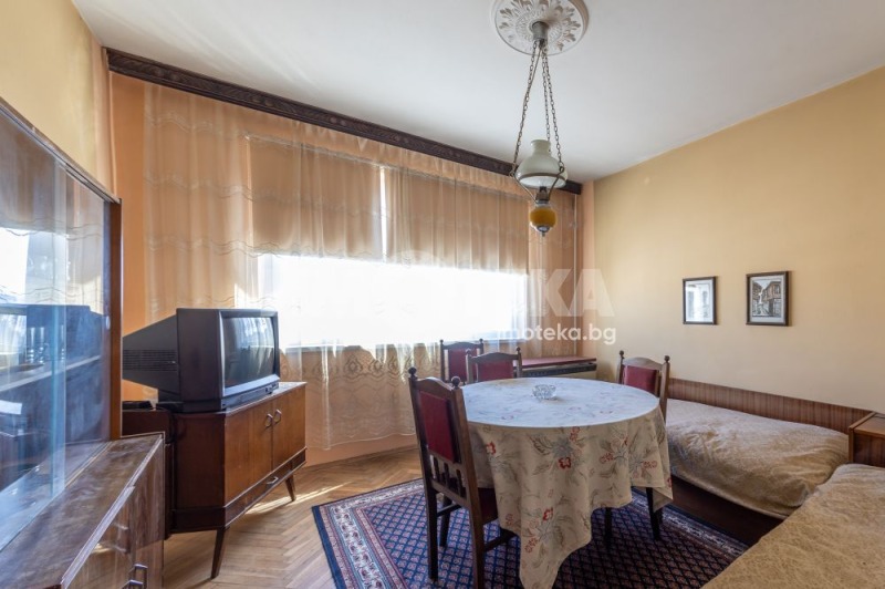 Продава  3-стаен град Варна , Младост 1 , 90 кв.м | 69930880 - изображение [16]