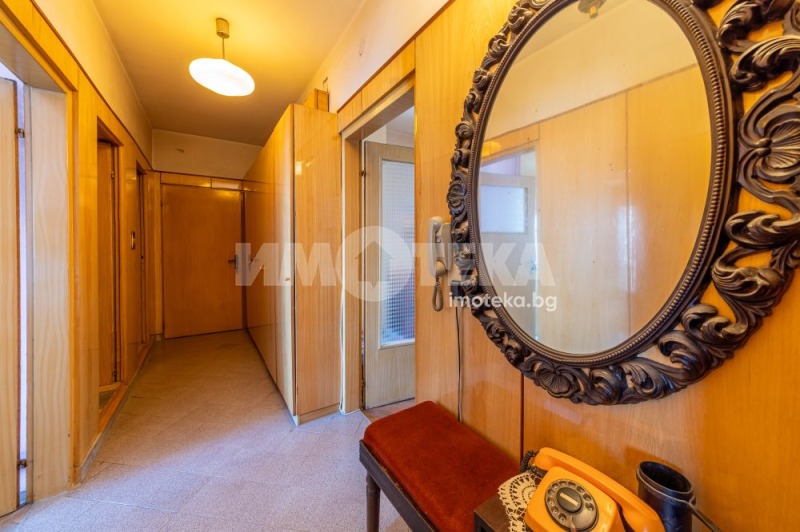 Продава  3-стаен град Варна , Младост 1 , 90 кв.м | 69930880 - изображение [11]
