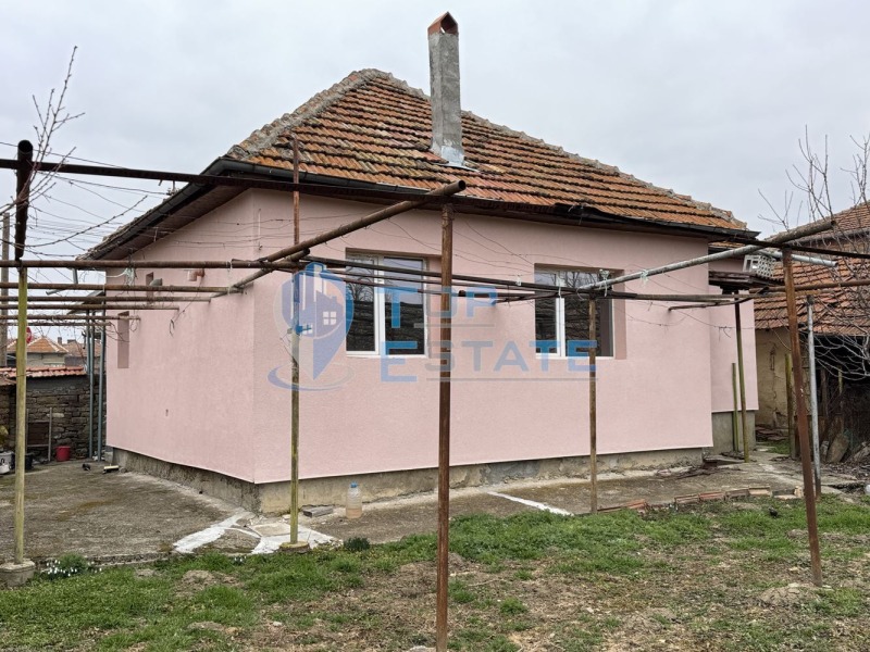 Продава КЪЩА, с. Джулюница, област Велико Търново, снимка 1 - Къщи - 49079017