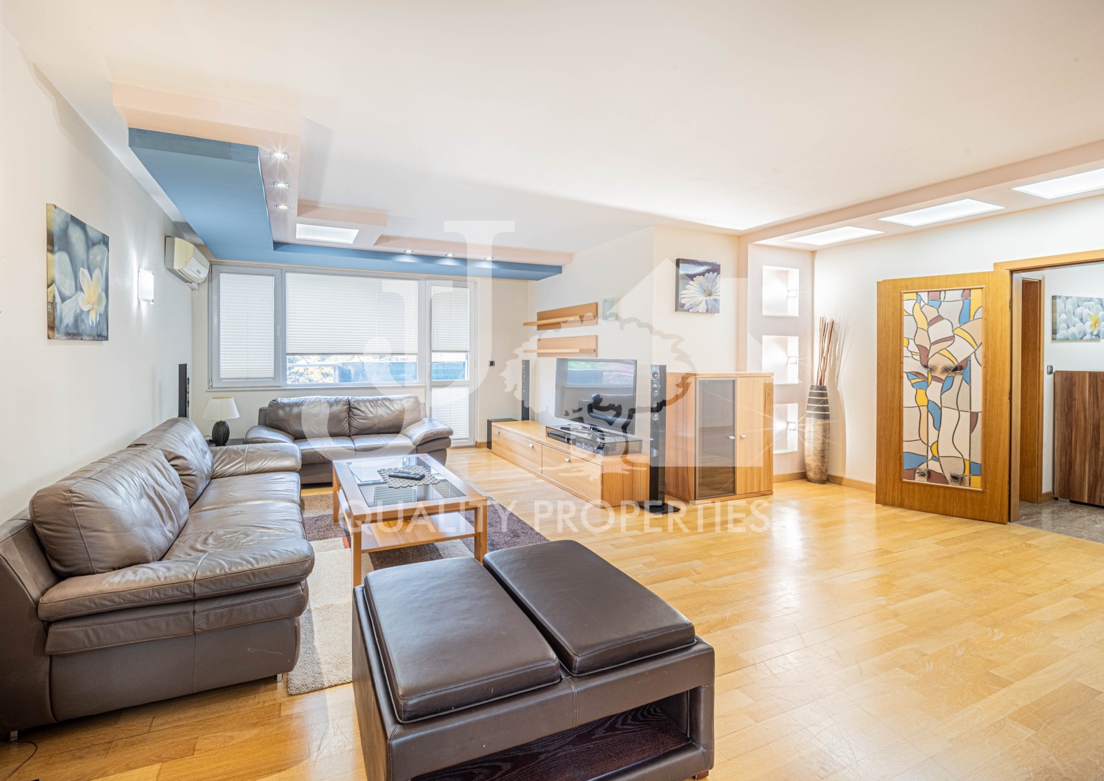 Продава МНОГОСТАЕН, гр. София, Лозенец, снимка 2 - Апартаменти - 56722689