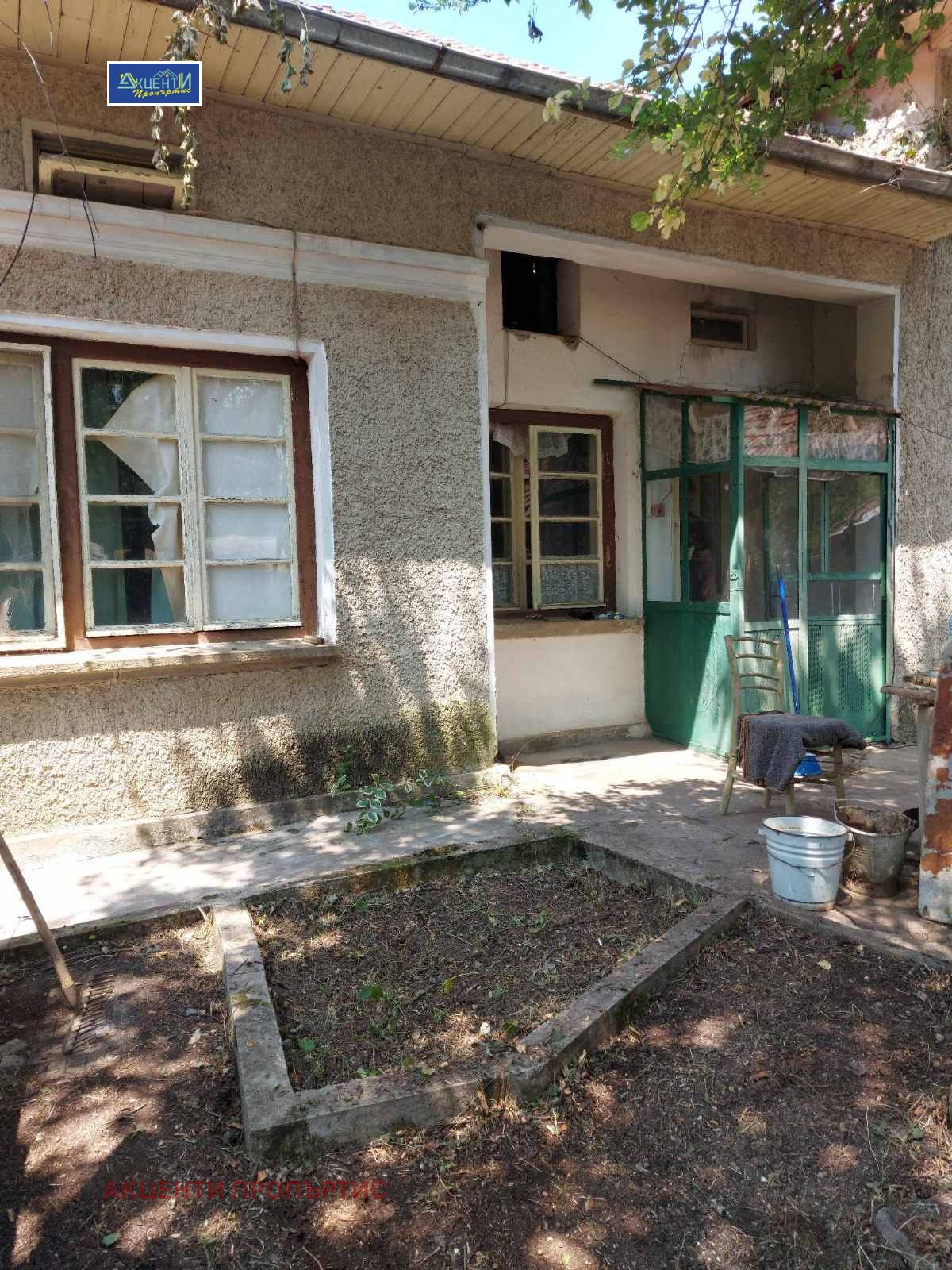 Продава КЪЩА, с. Вишовград, област Велико Търново, снимка 2 - Къщи - 52845748