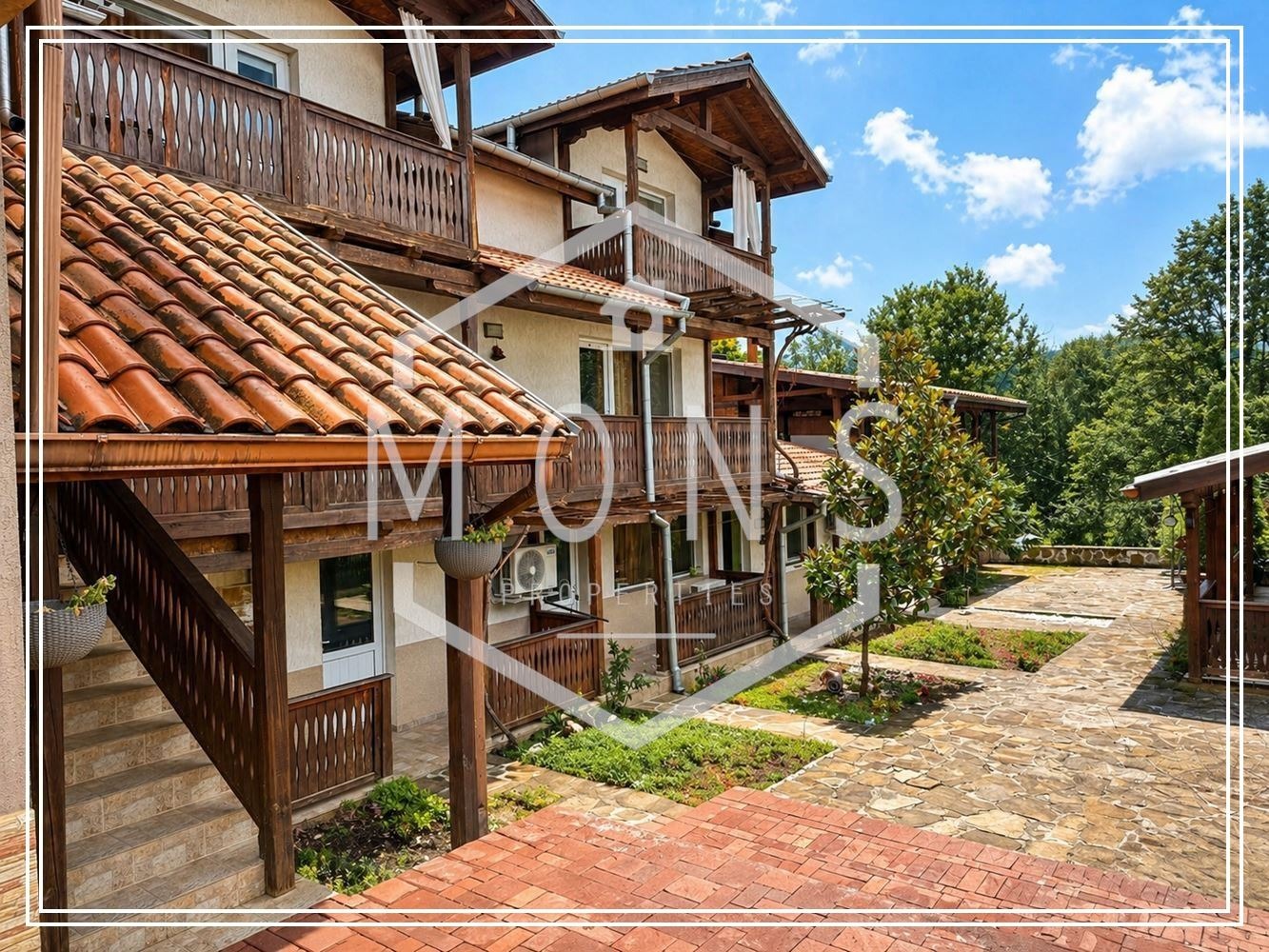 Продава БИЗНЕС ИМОТ, с. Орешак, област Ловеч