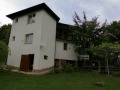 Продава КЪЩА, област Ловеч, с. Радювене • 170000 € / 332491.10 лв. • 17522193 7