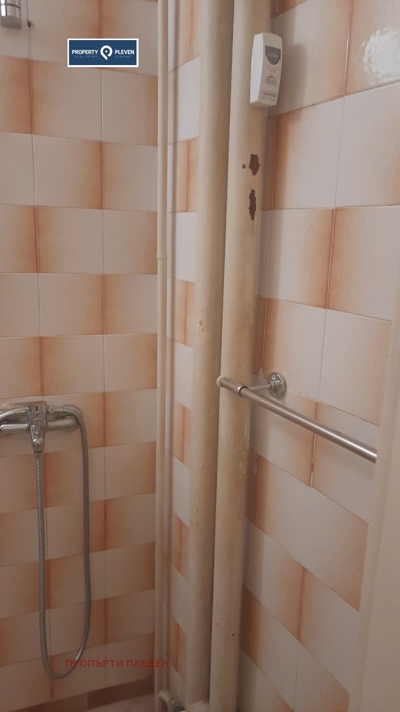 Продава  1-стаен град Плевен , Идеален център , 40 кв.м | 60534350 - изображение [17]