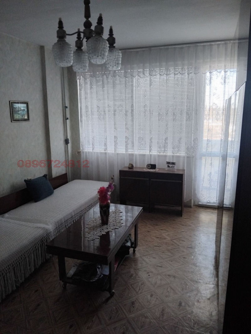 Продава 3-СТАЕН, гр. Добрич, Център, снимка 3 - Апартаменти - 53092793