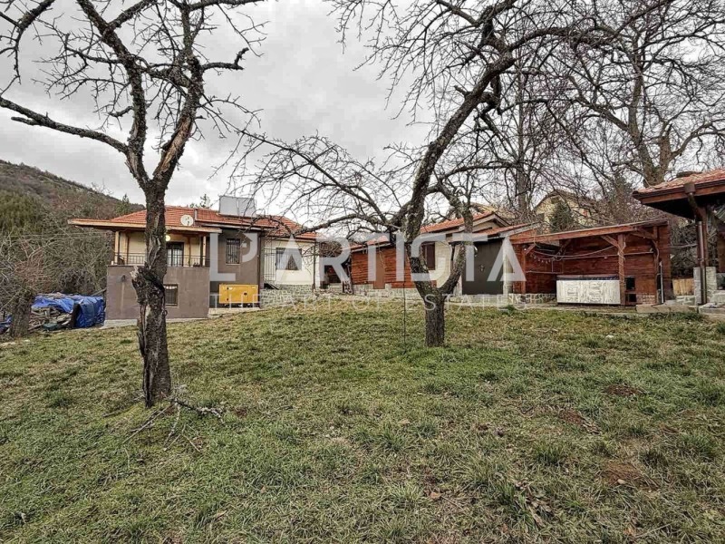 Продава КЪЩА, с. Буново, област Кюстендил, снимка 14 - Къщи - 53177489