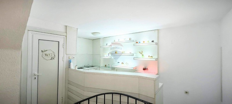 Продава ЗАВЕДЕНИЕ, гр. Варна, Лятно кино Тракия