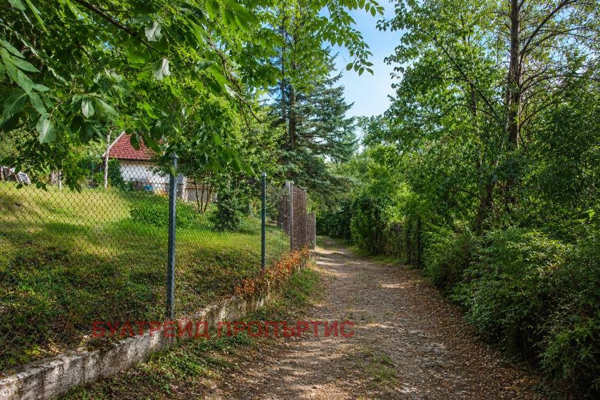 Продава ПАРЦЕЛ, с. Владо Тричков, област София област