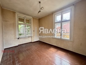 2 makuuhuonetta Tsentar, Sofia