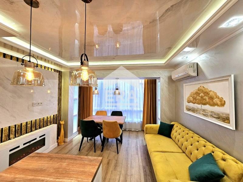 Продава 3-СТАЕН, гр. Русе, Алеи Възраждане, снимка 2 - Апартаменти - 52798292